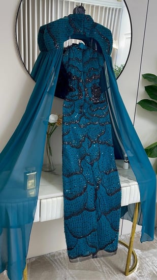 فستان سهرة