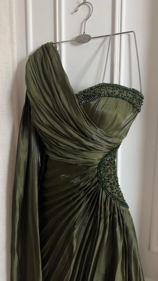 فستان سهرة مميز