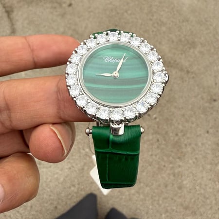 ساعة شوبارد نسائيه