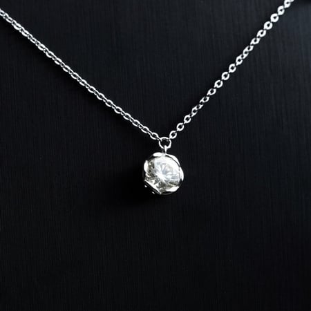 شوكر فضة عيار 925 مرصع بحجر الزركون