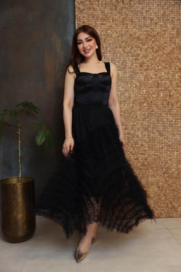 تنورة مزينه بكشكشه Black ~
