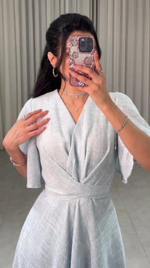 فستان ناعم بقصه لف من الصدر SKY ~