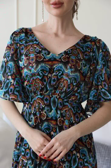 فستان شيفون بطابع نقش -