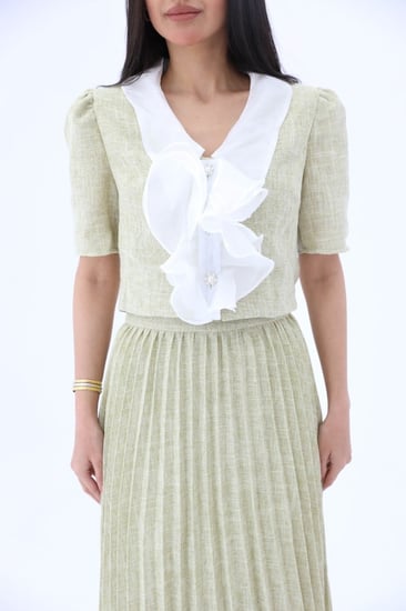 بلوزه بياقة اورجنزا -