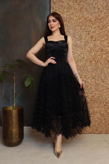 تنورة مزينه بكشكشه Black ~