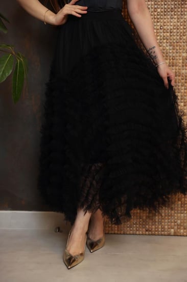 تنورة مزينه بكشكشه Black ~
