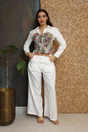 بلوزة بقصة فكتوريه ~