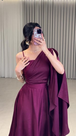 فستان حرير بنقش ليزر