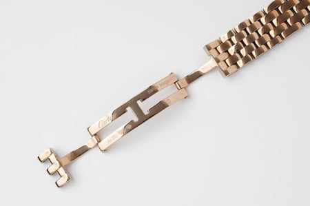 كارتييه نسائية (سويسري)