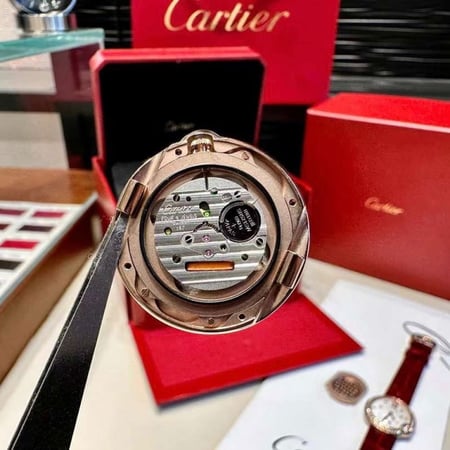 كارتييه نسائية (سويسري)