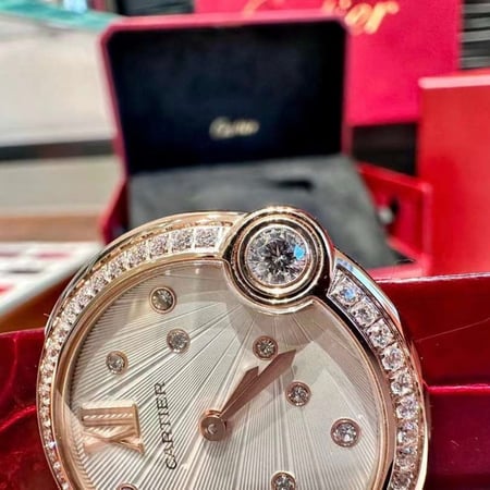 كارتييه نسائية (سويسري)