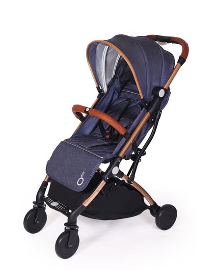 عربية WOW لون كحلي