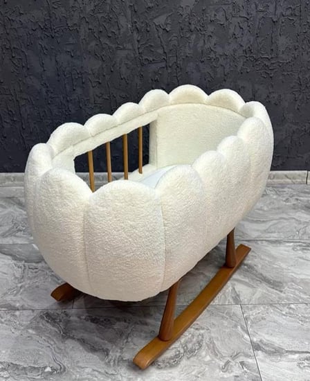سرير استقبال مواليد تصميم تركي فاخر