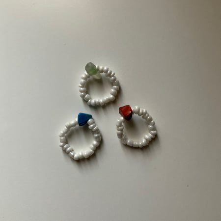 3 خواتم احجار