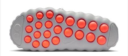 Nike Mind 001