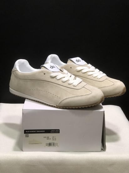 Unisex Alo Yoga Velvet Navy Shoes