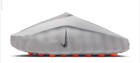 Nike Mind 001