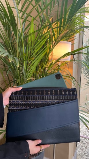 باوتش قماش ومسكه جلد كحلي