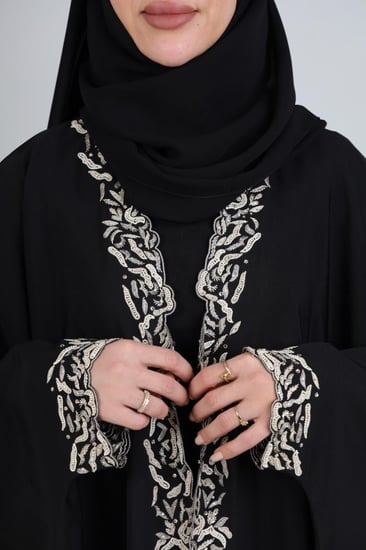 عباية صالونا يدوي ليليا