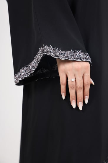 عباية صالونا يدوي شاهيناز