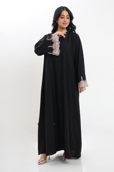 عباية صالونا  يدوي  يولاء
