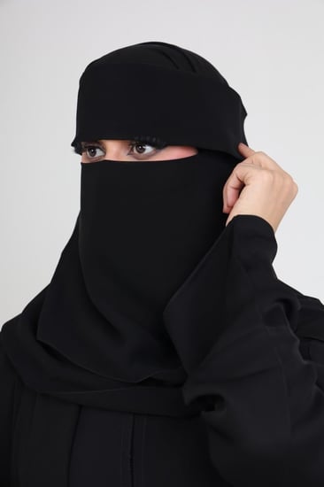 نقاب ملكي طبقة مشبك