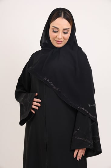 عباية صالونا سورفسكي إيفان