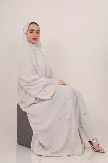 عباية صالونا سوارفسكي رنيم