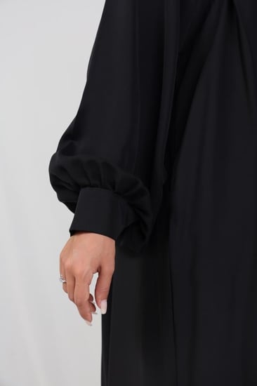 عباية فرسان تركيبات سومة (أسود)