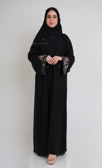 عباية صالونا يدوي ريهاف