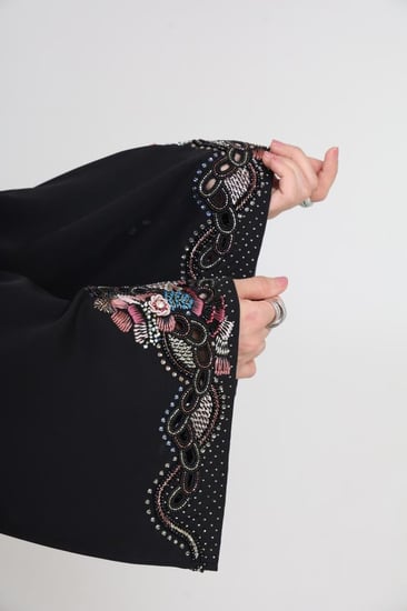 عباية صالونا يدوي ريهاف