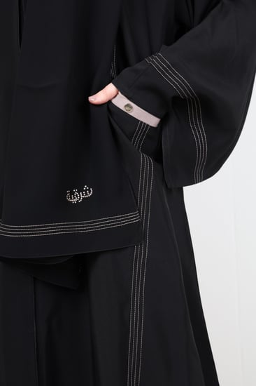 عباية صالونا بيكوا مع جيوب