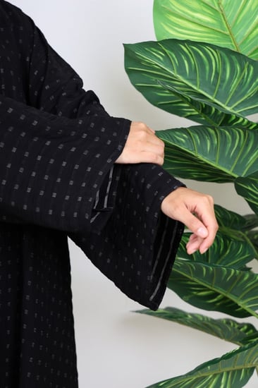 عباية فكروا سيما