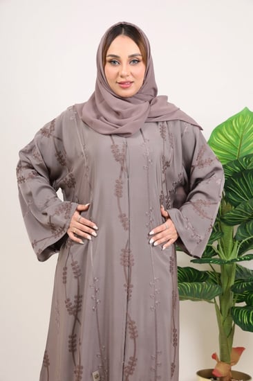 عباية صالونا اري كامل ديانة
