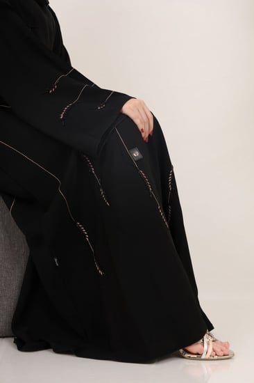 عباية صالونا يدوي انفالي