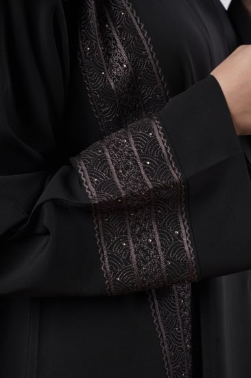 عباية صالونا شيري تطريز يدوي كريستال