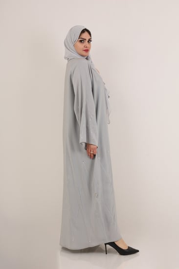 عباية صالونا مطرز كريستال لارا