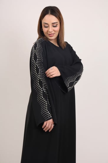 عباية صالونا سوافسكي نقاء