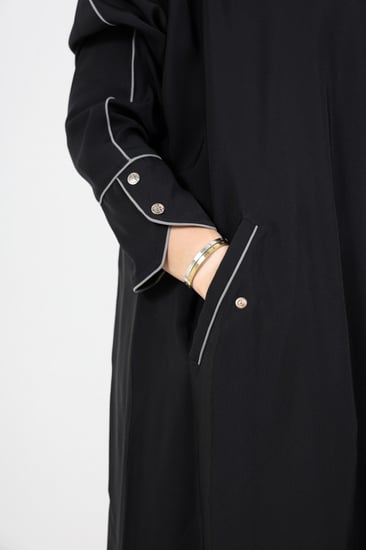 عباية صالونا تولاي كبك شرقية على الكم