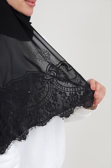 طرحة دانتيل توقيع كرستال انيا