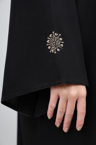 عباية صالونا سوارفسكي تارلا