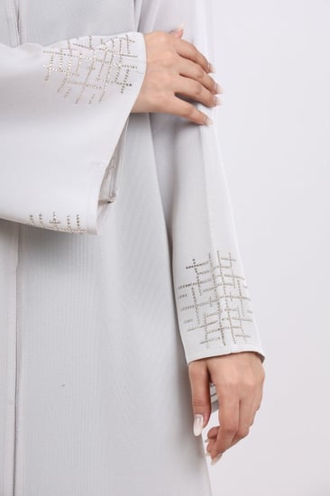 عباية صالونا سوارفسكي تقاء