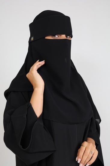 نقاب ملكي طبقة توقيع