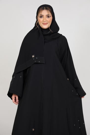 عباية صالونا ماكينة ليلاس