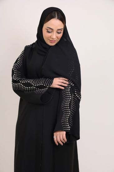 عباية صالونا سوافسكي نقاء