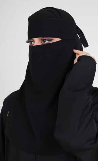 نقاب خيشة مفتوح ربطة