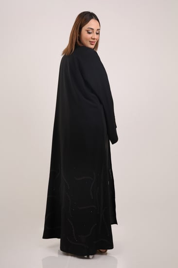 عباية صالونا سورفسكي إيفان