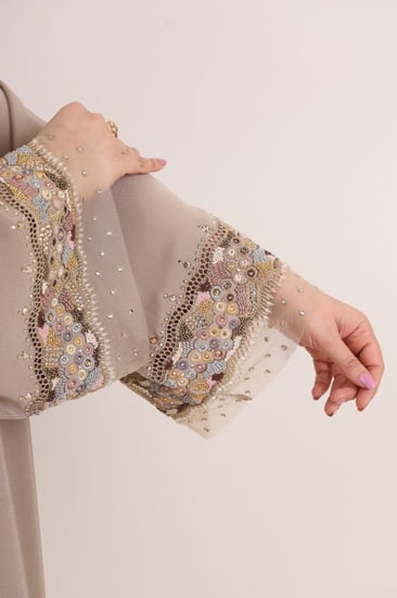 عباية صالونا سوارفسكي إشراق