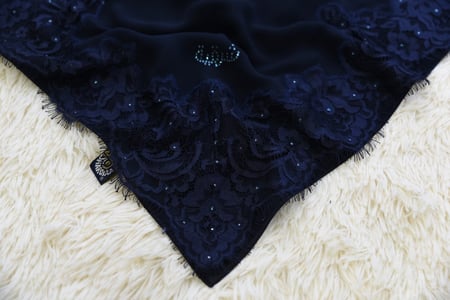 حجاب دانتيل جبير لورا