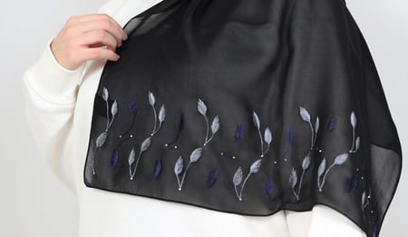 طرحة أمواج خطوط ورق شجر تطريز مع كريستال سواروفسكي